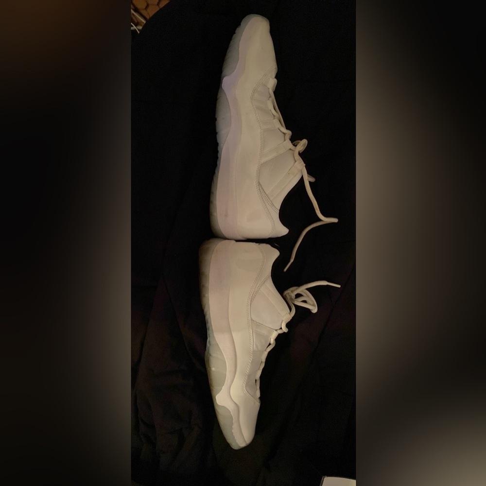 Jordan 11 low
